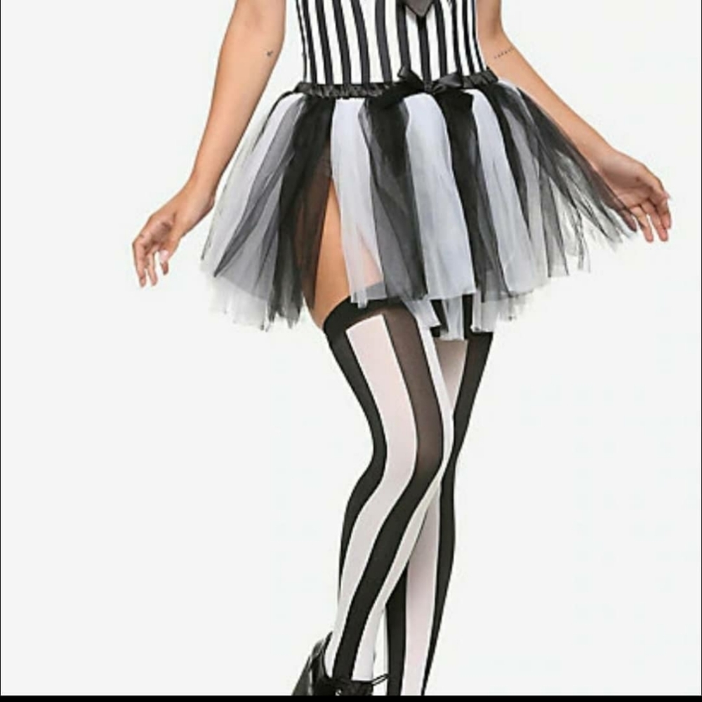Skirt and hose